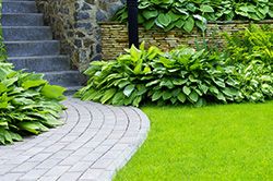 Мощение дорожек и площадок с использованием природного камня   в Коломне