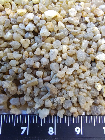 Кварцевый песок для водоподготовки фр. 1,6-3 мм.  купить в Коломне фото Камень Клуб