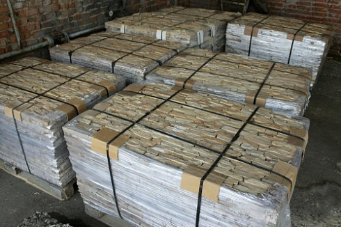 Kamenclub.ru: Песчаник (лапша) art PSG-3-01  купить в Коломне    2300 руб/кв.м   фото КАМЕНЬ КЛУБ