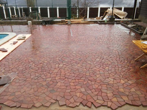 Kamenclub.ru: Песчаник брусчатка (Готика) art PSK-L-01  купить в Коломне    2600 руб/кв.м    фото КАМЕНЬ КЛУБ