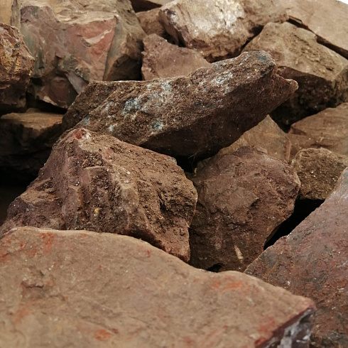 фото Яшма красная  (фр. 70-100 мм)  купить в Коломне в интернет-портале КАМЕНЬ КЛУБ