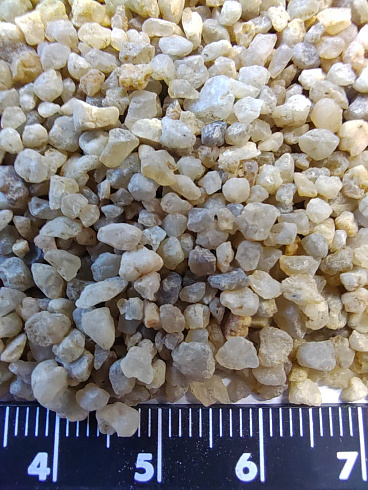 Кварцевый песок сухой фракцинированный фр. 1,6-4 мм.  купить в Коломне фото Камень Клуб