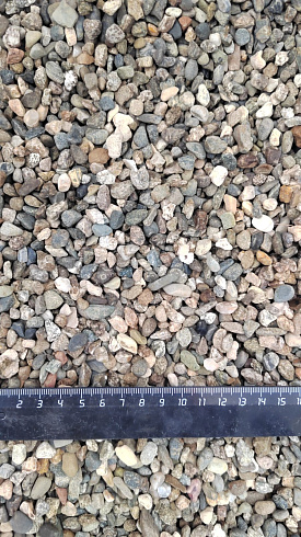 Kamenclub.ru: Галька речная окат (серая) фр.5-10 мм купить  в Коломне галька речная серая, серый, темно-серый, светло-серый, коричневый речная окатанная галька декоративная ландшатфная 5000 руб/т   фото КАМЕНЬ КЛУБ