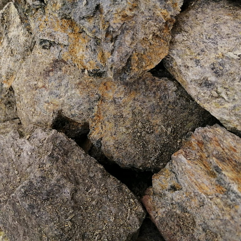 фото Змеевик салатовый  (фр. 70-100 мм)  купить в Коломне в интернет-портале КАМЕНЬ КЛУБ