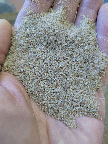 Кварцевый песок для площадок фр. 0,3 - 1 мм.  купить в Коломне фото Камень Клуб